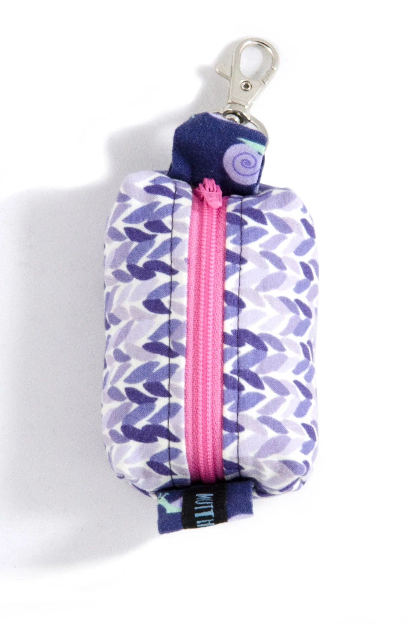 Zip bag in Lovey and Flash